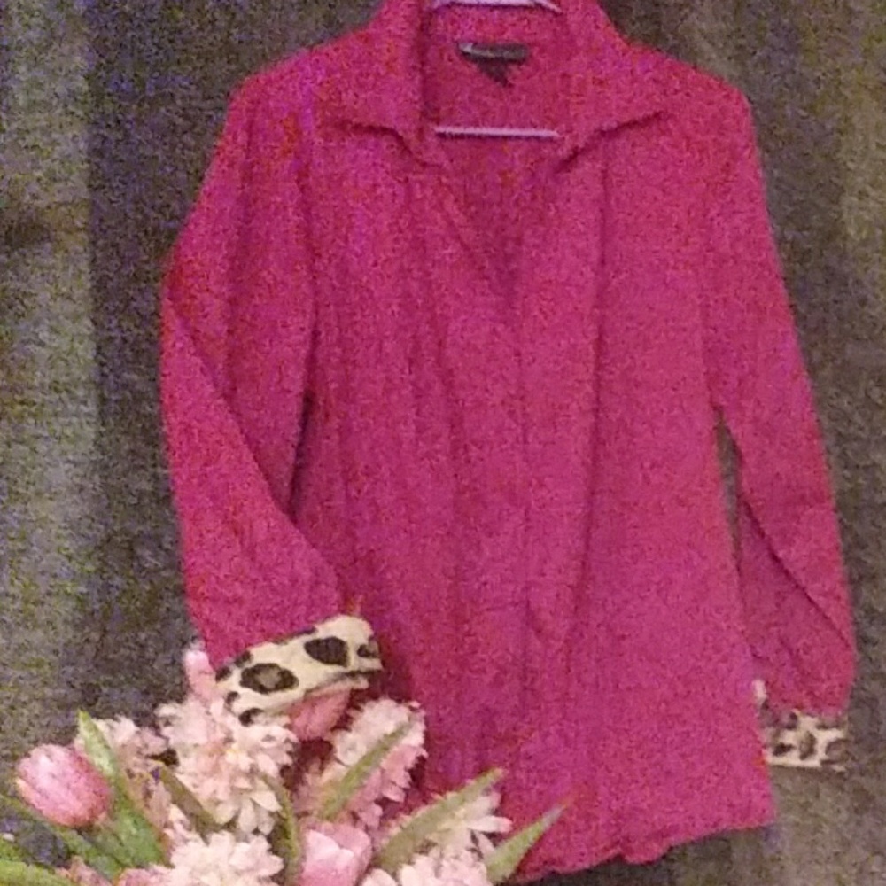 Lovely fuscia blouse, size 16